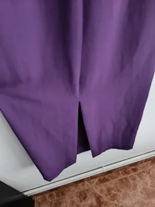 Vestido largo morado cut out Zara Talla S