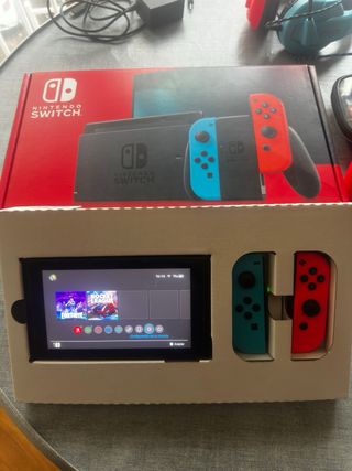 Nintendo Switch Azul y Rojo