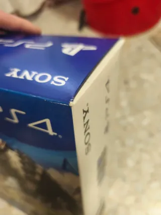 Caja Original PS4 Edición Uncharted 4 & Horizon