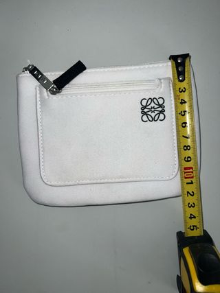 Neceser LOEWE  en color blanco
