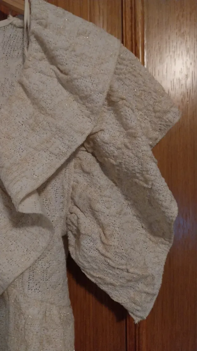 Top Zara Beige Volantes Talla M