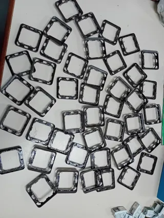 Piezas intermedias Simón 75