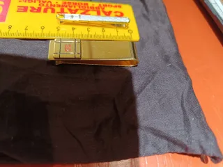 Lotto fermacravatte e fermasoldi YSL Valentino