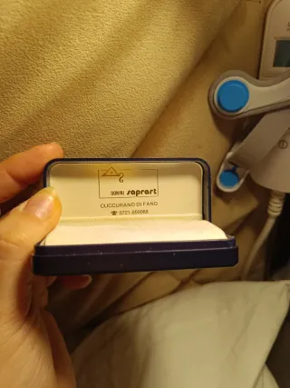 Lotto fermacravatte e fermasoldi YSL Valentino