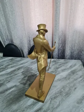 Statua Johnnie Walker Dorata 50 centimetri