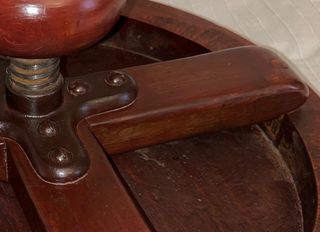 TABURETE PIANO GIRATORIO THONET MADERA CURVADA