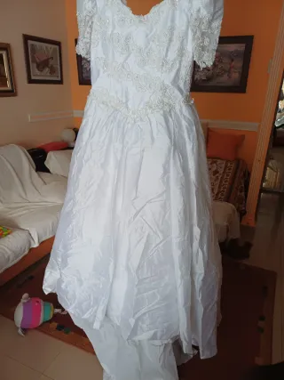 Vestido de Novia Artenovia y velo