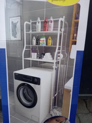 Scaffale porta lavatrice bianco e nero