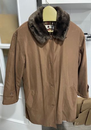 Chaquetón señora marrón con cuello pelo