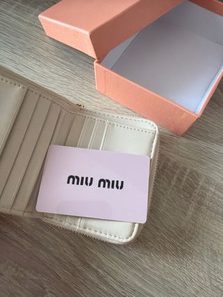 Borsa Miu Miu Bianca e Dorata