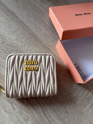 Borsa Miu Miu Bianca e Dorata