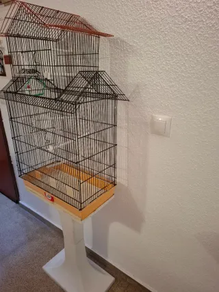 Jaula grande para pájaros