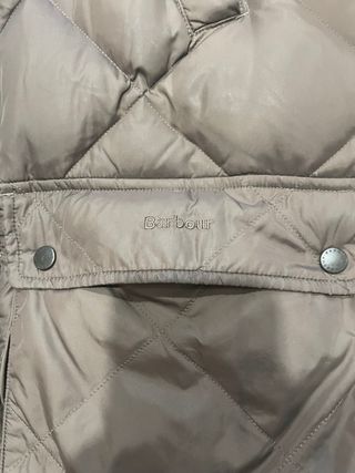 Plumifero Barbour Marron y Beige