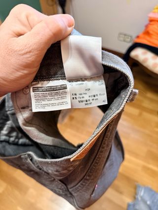 Pantalones cortos vaqueros Levi's (2 pares).29