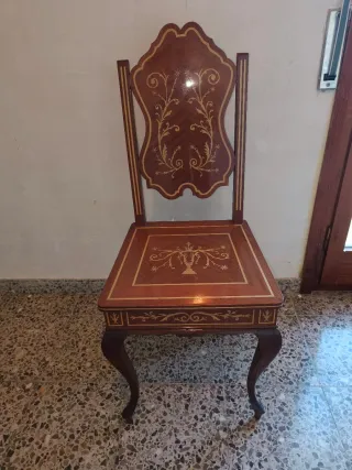 2 Sillas de Marquetería Madera
