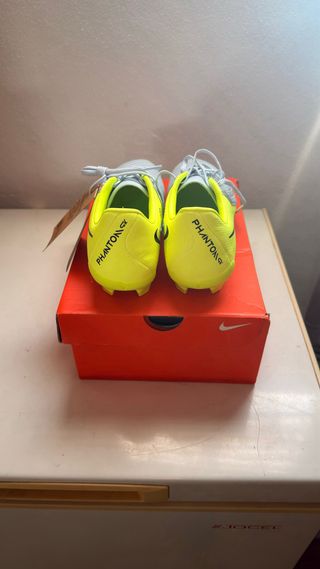 Botas de fútbol Nike Phantom GT