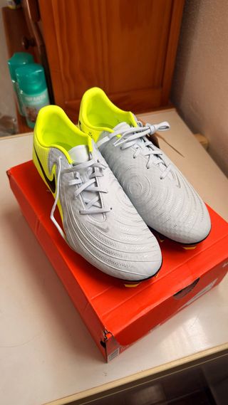Botas de fútbol Nike Phantom GT