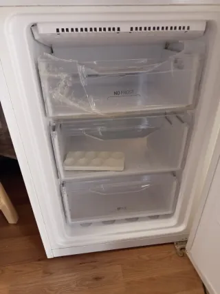 Frigorífico Combi Indesit Blanco