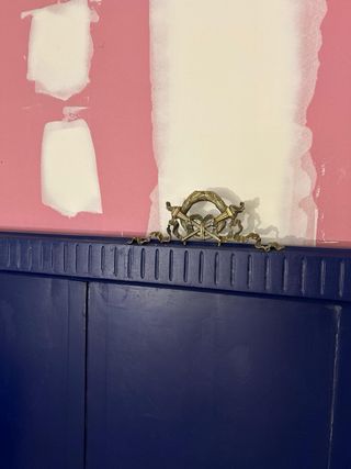 Cabecero antiguo madera azul