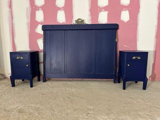 Cabecero antiguo madera azul