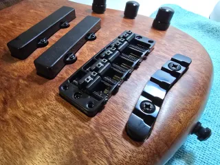 Bajo Warwick Thumb NT5 Alemán