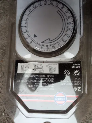 Enchufe programador 24h