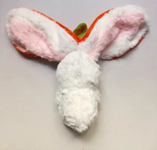 Carota coniglio peluche