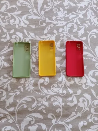 Teléfono Xiaomi Redmi Note 10 5 G.Con 3 carcasas