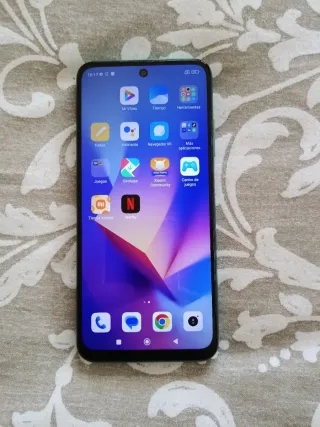 Teléfono Xiaomi Redmi Note 10 5 G.Con 3 carcasas