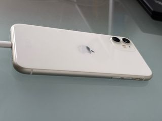 iPhone 11 128GB Plata