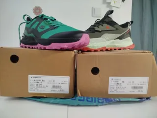 Zapatillas Hobbibear verdes y rosas Talla 36