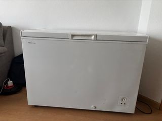 Arcón congelador Hisense blanco
