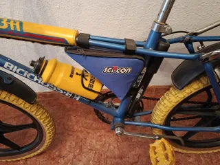 Bicicleta BH Bicicross Azul y Amarilla