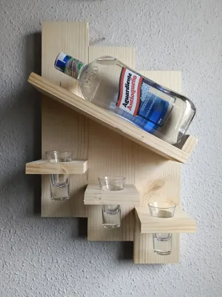 Botellero de pared con luz led