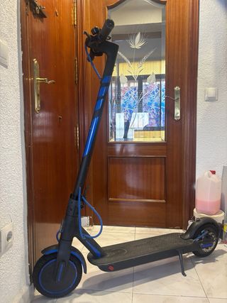 Patinete Eléctrico Xiaomi Negro/Azul