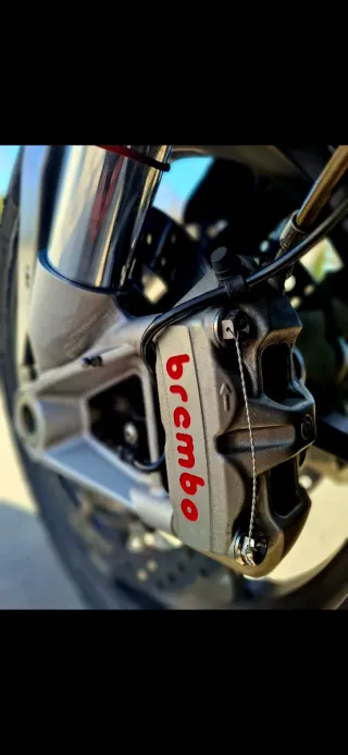 BMW S1000RR HP4 Circuito