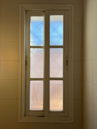 Ventana con palillería