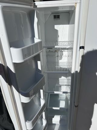 Frigorífico LG estilo americano doble puerta