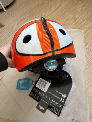 Casco infantil pez payaso