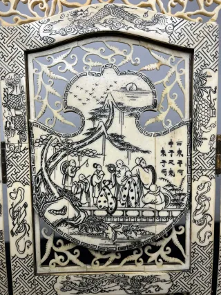 Biombo hueso tallado serigrafiado