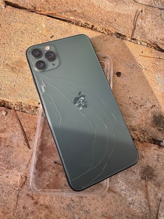 iPhone 11 Pro Max verde noche