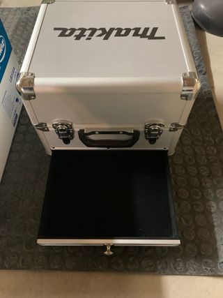 MAKITA Sierra circular Makita a baterías HS301-D