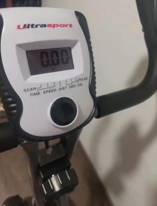 Bicicleta statica pieghevole