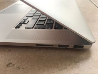MacBook Pro 15 Late 2013 Plata, 8GB RAM, SSD 256GB