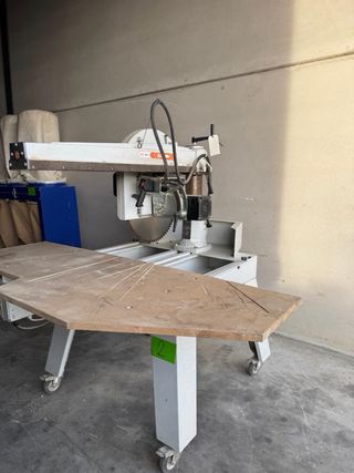 Sierra Circular Industrial de Mesa