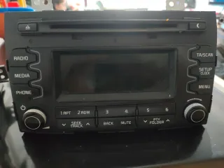 Radio Kia Soporte 2014 + Moldura