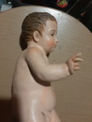 Niño Jesús talla de madera policromada