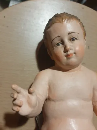 Niño Jesús talla de madera policromada