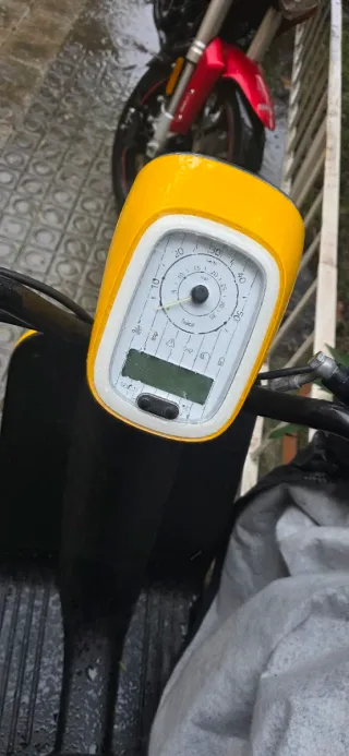 Moto Eléctrica Scooter Askoll ES1 50cc