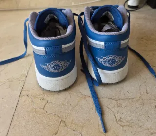 Zapatillas Jordan Low Azul/Blanco/Gris